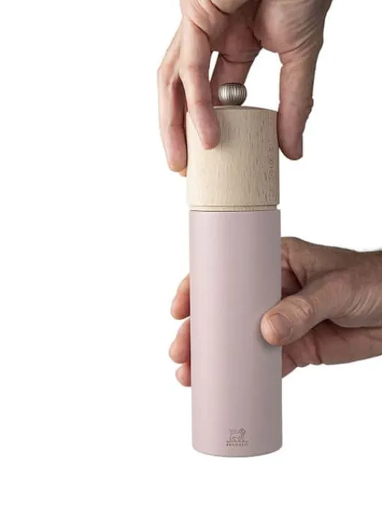 Peugeot Saveurs Duo boreal Coffret cadeau - duo de moulins à poivre et à sel boreal 21 cm et son entonnoir en silicone -> Coffrets Cadeaux | Envie De Couleurs