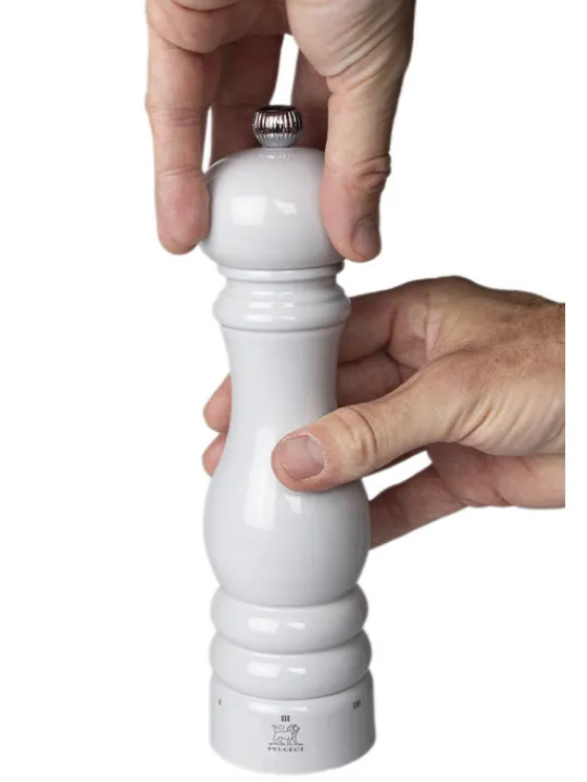 paris_uselect_moulin__sel_manuel_uselect_en_bois_laqu_gris_perle__cm__in__peugeot_saveurs_6.webp Peugeot Saveurs Paris u'select Moulin à sel manuel u'select en bois laqué, gris perle, 22 cm - 9in -> Moulins À Sel Et Salières